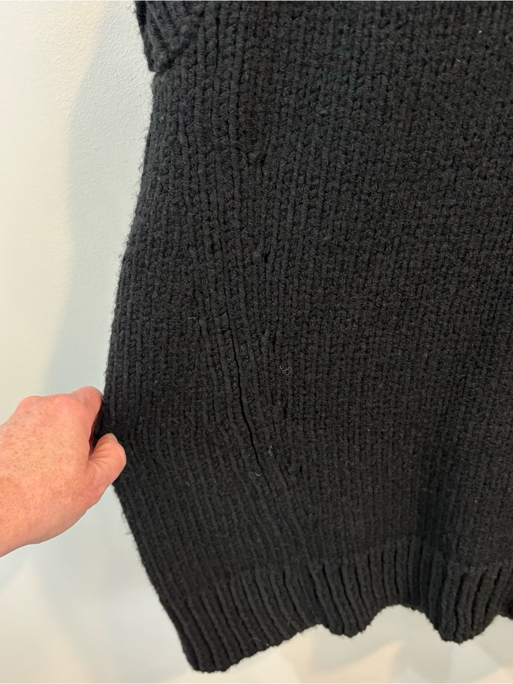 Tuckernuck Black Chunky Wool Blend Vest Size Large Academia - Picture 8 of 9